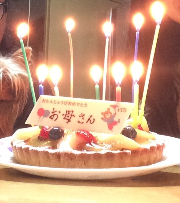 バースデーケーキの画像